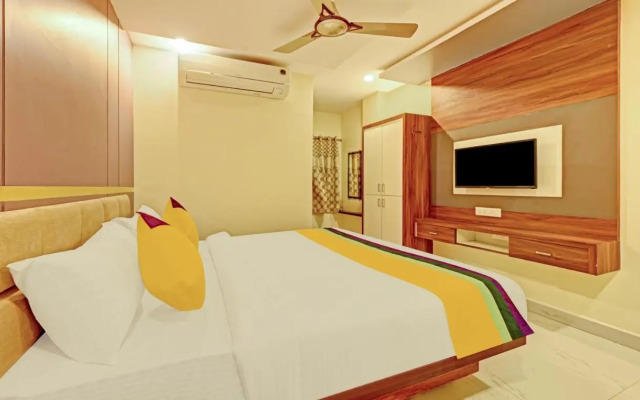 Itsy Hotels Sri Sai Grand Inn