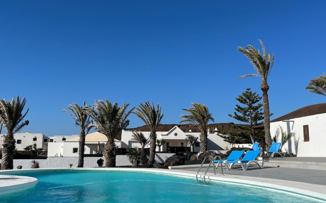 Villa Blanca