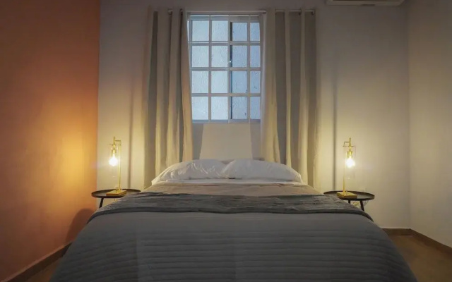 Modern Flat with 2 Bedrooms Near sea