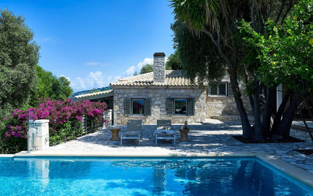 Ioli Villa Sivota Beachfront Luxury Residence
