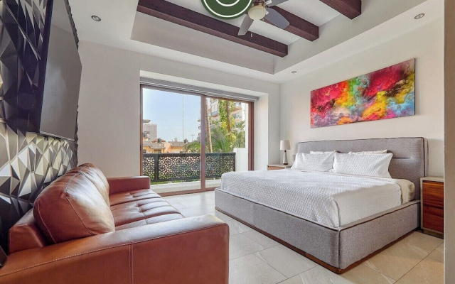 Luxury 2BR Condo in Romatic Zone - Rooftop Pool