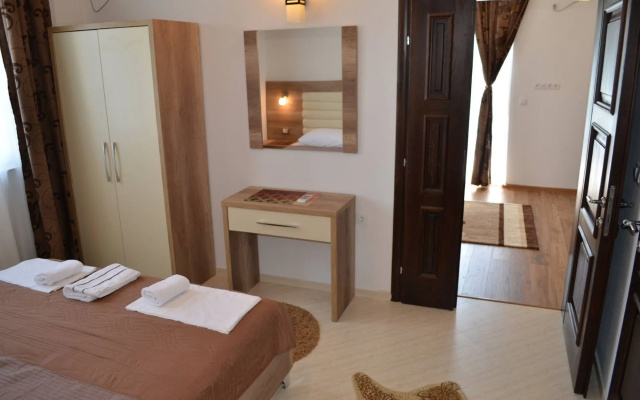 B&B Lovac Azurina