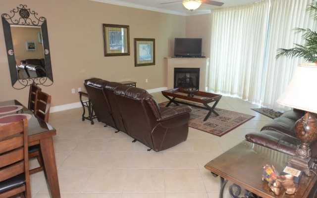 Moorings 302 - 3 Br Condo