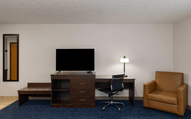Baymont by Wyndham Oacoma
