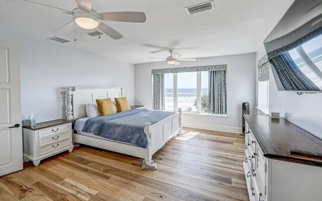 Ocean Paradise 4 Bedroom Home
