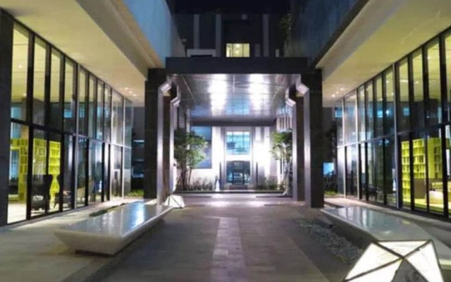 Отель The Base Condo Sea-view Win99 Таиланд, Паттайя - отзывы, цены и фото номеров - забронировать отель The Base Condo Sea-view Win99 онлайн вид на фасад