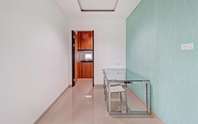 OYO 90398 Socialite Residence Hotel