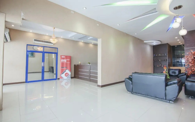 Coin Mulia Hotel By OYO Rooms