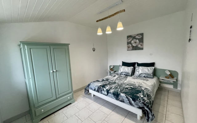 Les Trois Cèdres