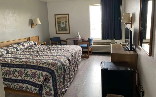 Travelodge by Wyndham Green River UT