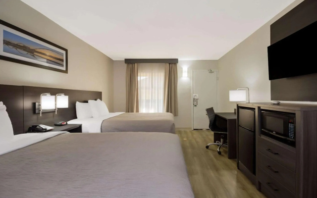 Quality Inn Coliseum