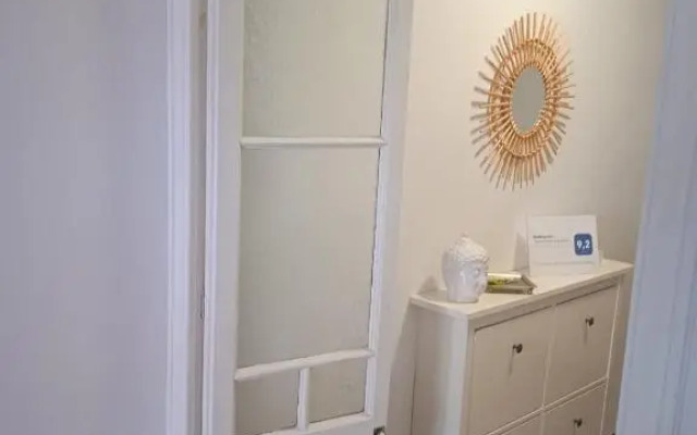 Casa Olivera- apartament al Passeig Font Vella