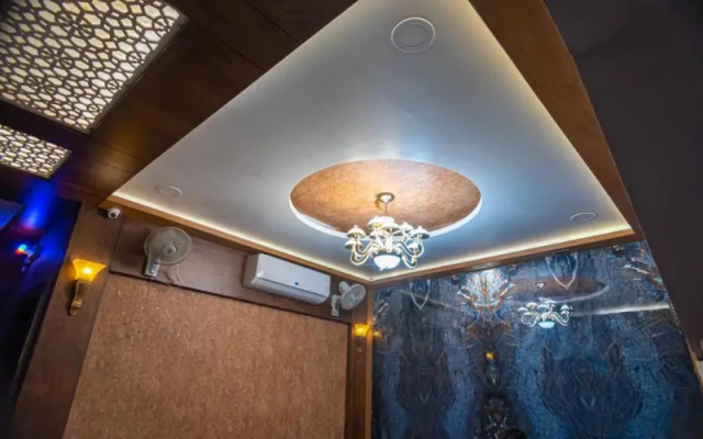 Hotel Ganesh Bhavan