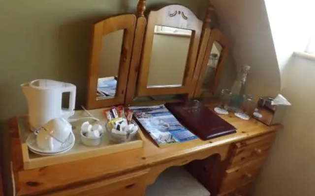 Gort Na Mona B & B
