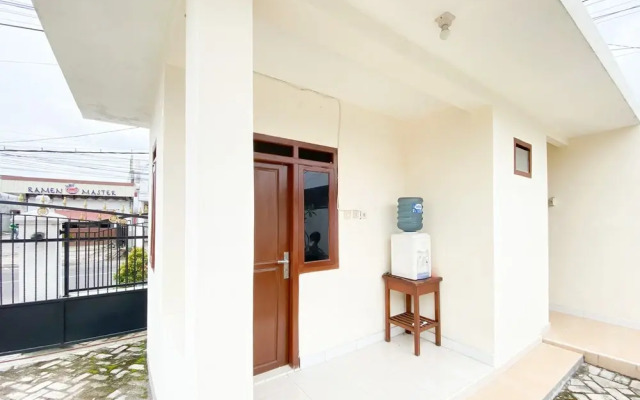 Raden Mansion Jember Urbanview