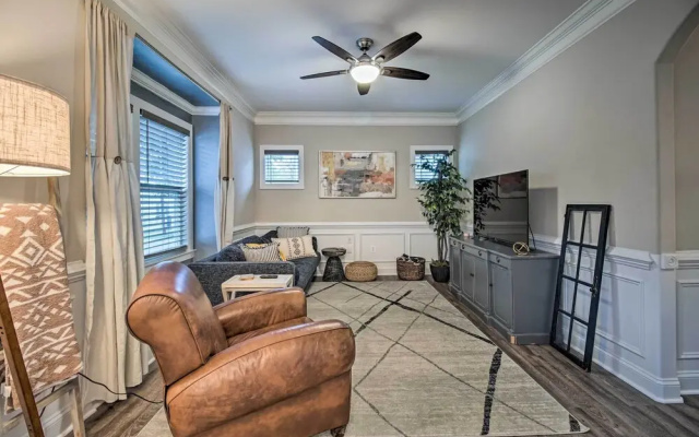 Downtown Fredericksburg Home w/ Large Patio!