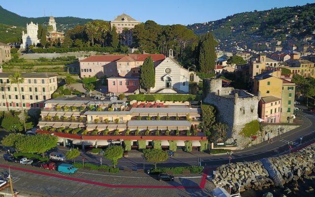 Hotel Laurin Церковь Св. Маргариты Лигурийской вид на фасад