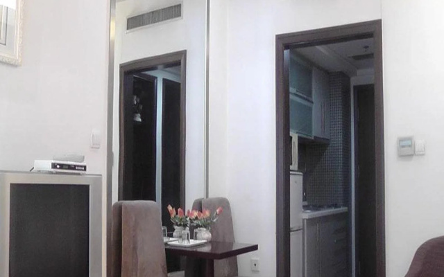 Shanghai Luminous Modern Universe Apartment Hotel