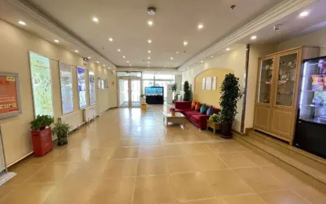 STAR HOTEL · Xingchen Hotel (Wanda Plaza Exhibition Hall Metro Station Branch)