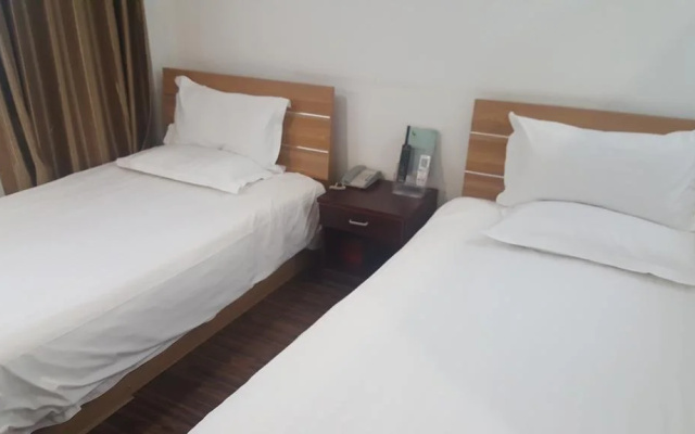 Dongchuan Hotel
