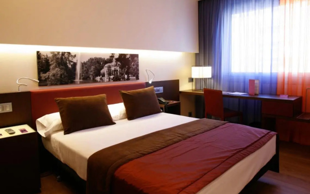 Crowne Plaza Madrid - Centre Retiro by IHG