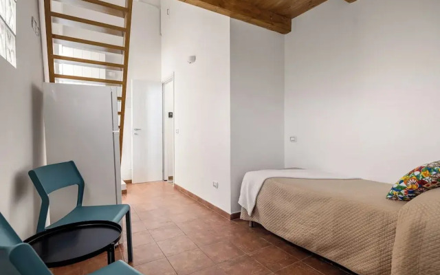 Madre Terra Airport Rooms and Suites