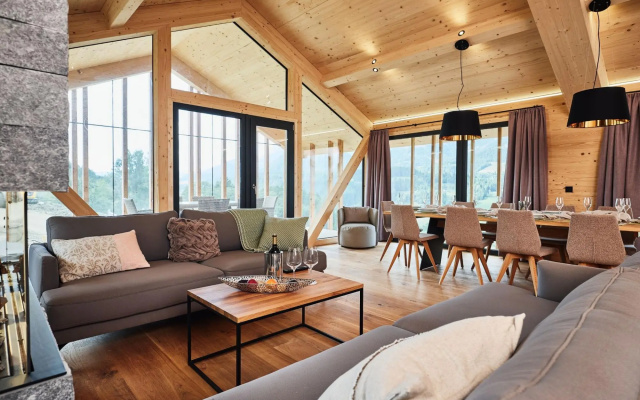 Luxury Chalet With Pool and Sauna Near Ski Lift