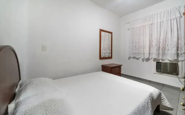 914 - Casa 3 dormitórios para 8 pessoas