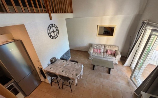 Villa With Heated Pool and Private Garden