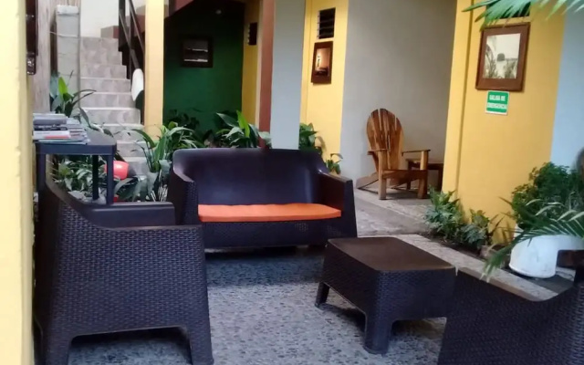 Papaya'S Lodge