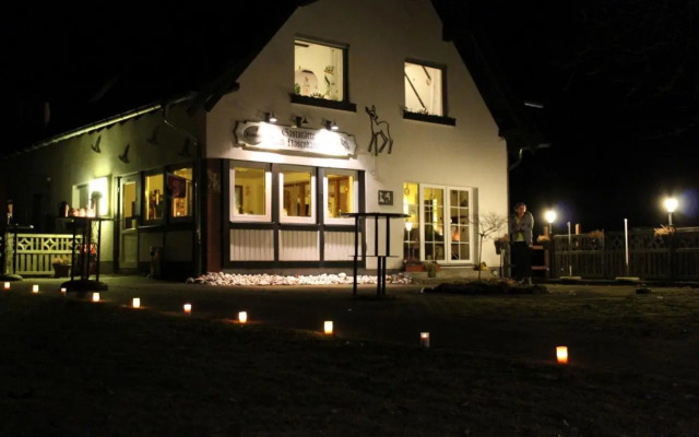 Zum Hasenbahnhof