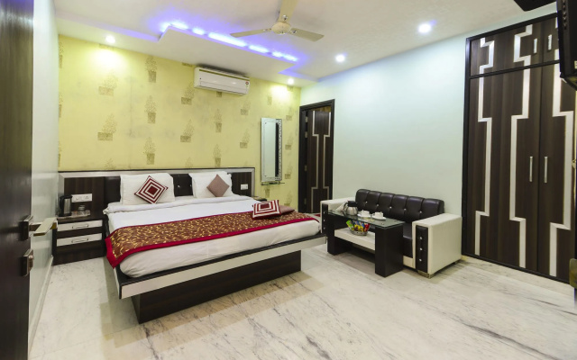 MD 9 Star Hotel