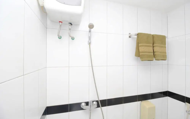 Airy Amaliun Nusantara 15 Medan