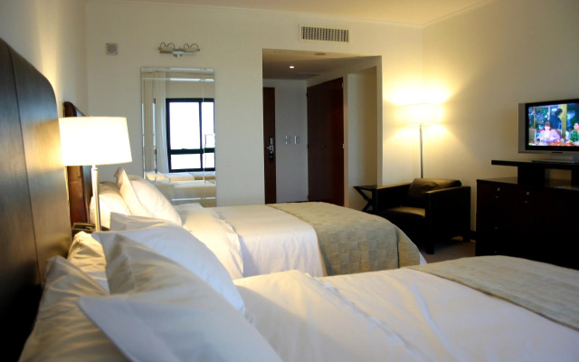 Ros Tower Hotel