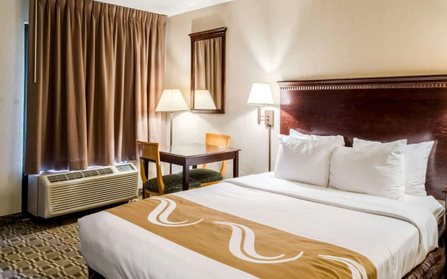 Quality Inn Moss Point