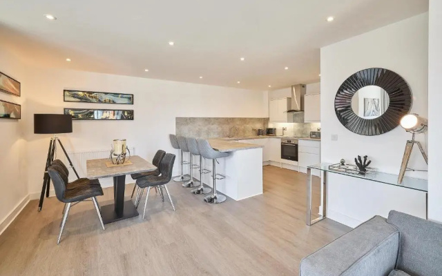 Host Stay Beach Pad