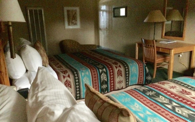 Sitzmark Chalet Inn