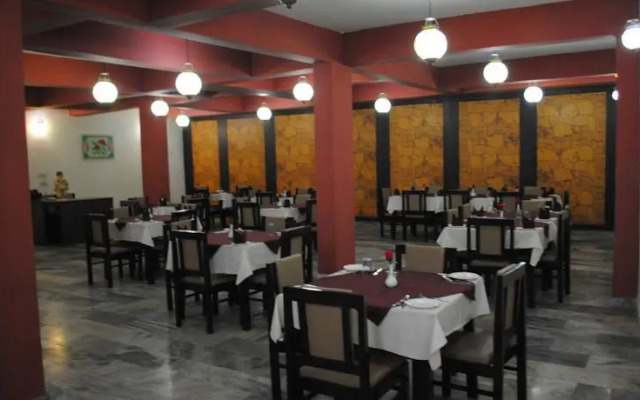 Hotel Raj Palace