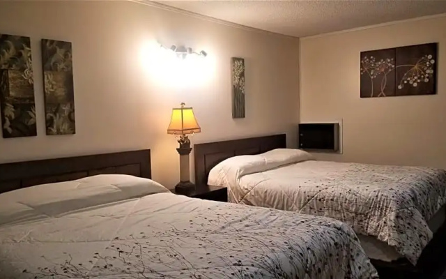 Hillview Motel