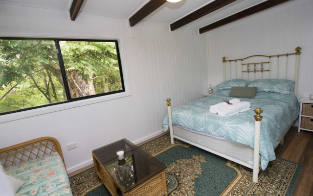 Nimbin Waterfall Retreat