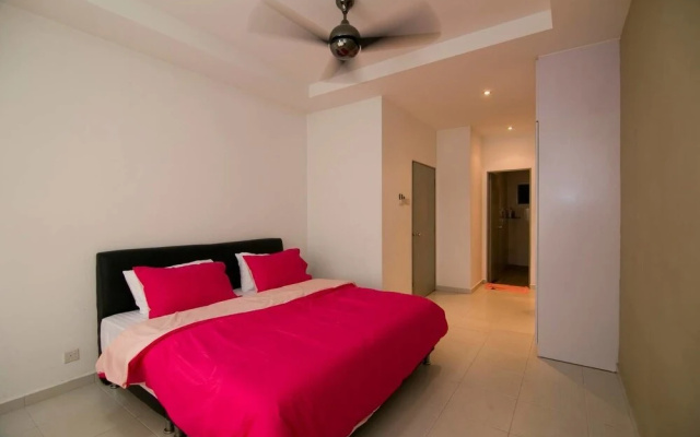 Homely Condo Near Embassy Row