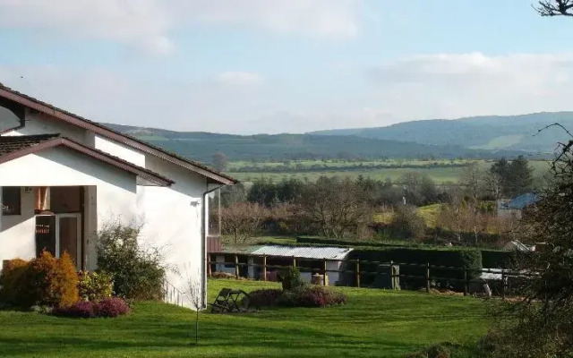 Pine Lodge