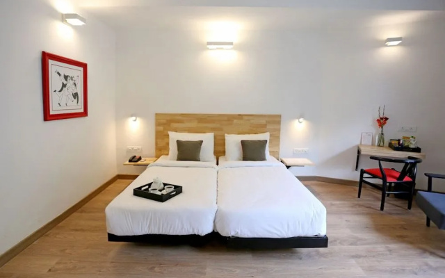 OYO Townhouse 020 Huda Metro South City 1