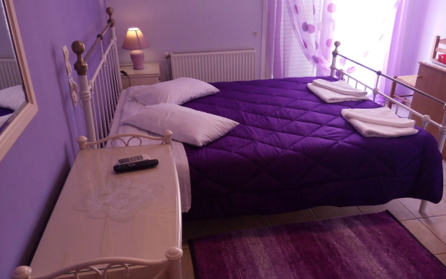 Hera Hotel
