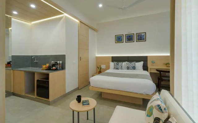 Iris Suites