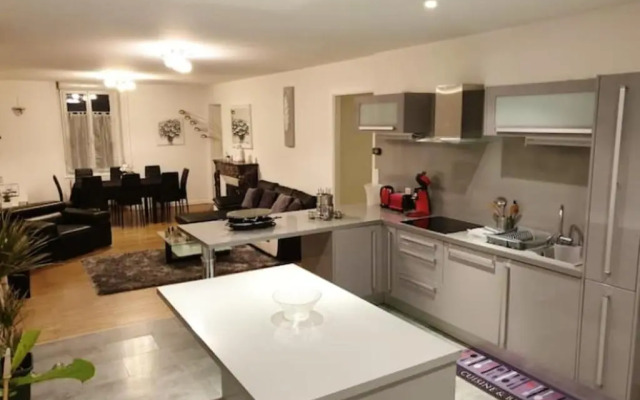 Appartement de 4 chambres avec wifi a Hauts de Bienne
