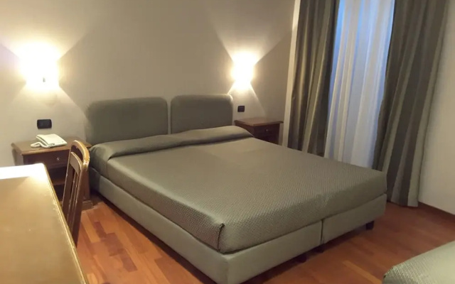 Hotel Maximus