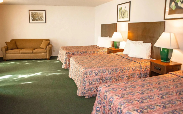 Wayfarer Inn Woodward
