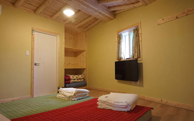 Jeonju Cheonnyunu-i-achim Pension