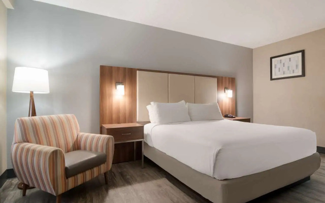 SureStay Hotel by Best Western Helen Downtown
